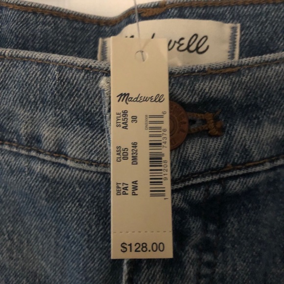 Madewell Classic Straight Leg Jean 